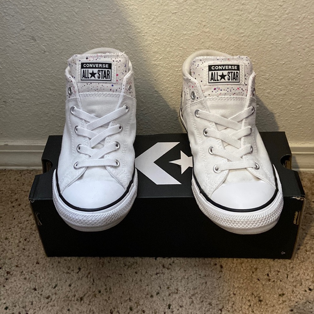 Converse mid high shoes